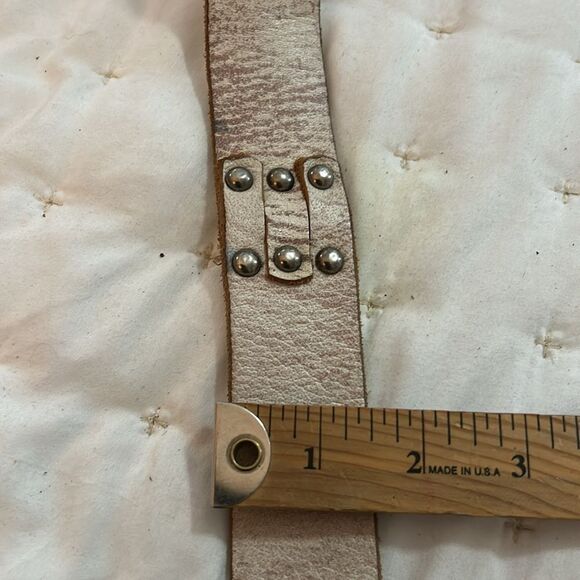 Leather Belt with Silver Buckle size small - Picture 7 of 7